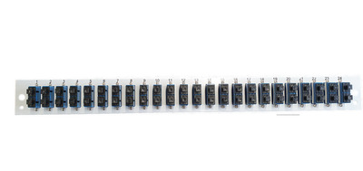 Bestückte Frontblende mit 24 x SC Duplex -- Kupplung OS2 vertikal, schwarz, SB-FP-S-24SC-D-V-OS2 (Produktbild 1)